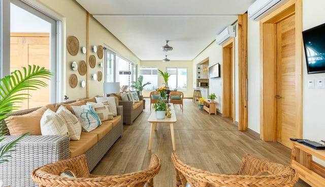 Elegant 6BR Coastal Escape | Steps to B