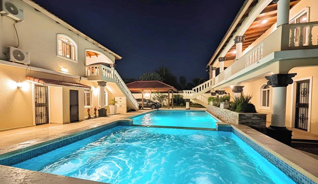 Elegant 7BRVilla in Cabarete – Whirlpool, Pool, Beach & Adventure!