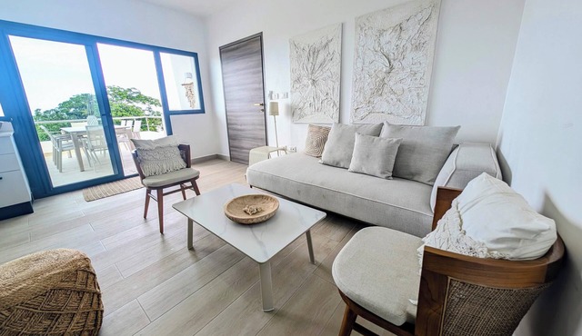 Escape with ocean view and private Jacuzzi in Spirit Terrenas