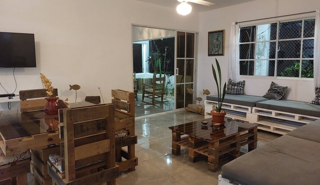 Executive Suite - Apartment 7 in Villa Coconut