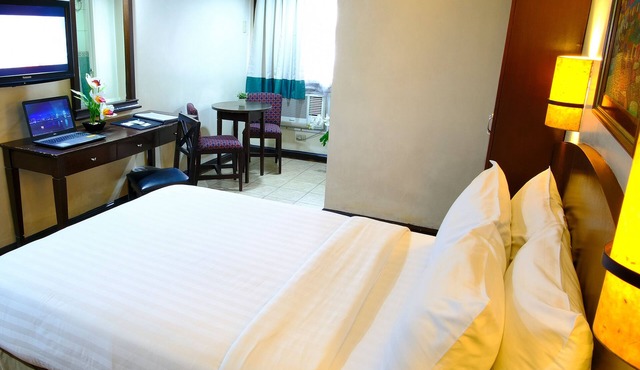 Fersal Hotel Manila in Manila