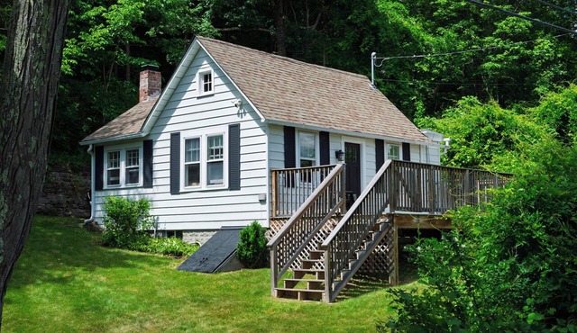 Firepit + Valley-View Deck + Trout Creek | Mins to Hunter Mtn | Creekside Cabin in Lexington