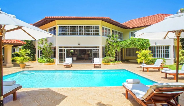 Five Bedroom Classic Villa