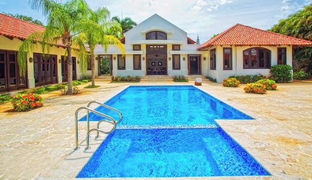 Four Bedroom Classic Villa