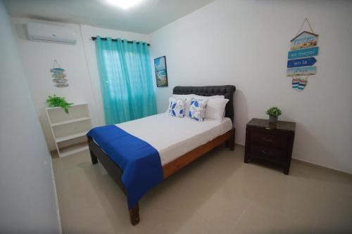 franchecis hostal cerca del mar