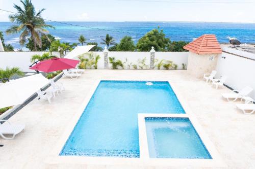 Gaviota Paradise