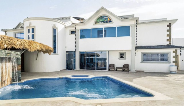 GOLD VILLA
