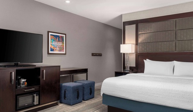 Hampton Inn & Suites Worcester in Worcester