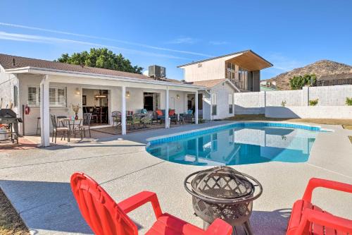 Heated Pool, Views, & Trail Access: Phoenix Escape in Phoenix