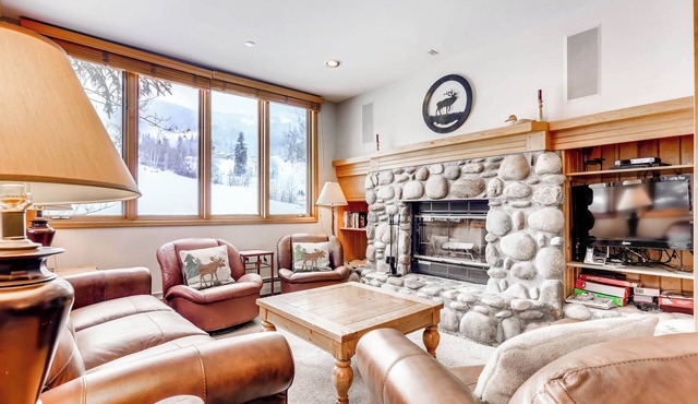 Highlands Lodge 304 - 3 Bedroom Residence in Beaver Creek
