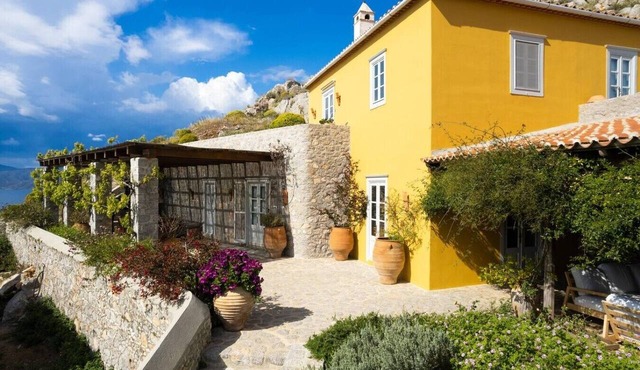 Historic Mansion with Private Pool & Stunning Sea Views in Islands