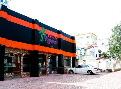 Hotel Renacer