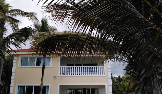 House and Sea