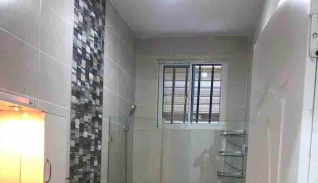 House with 4 rooms with outdoor terrace!
