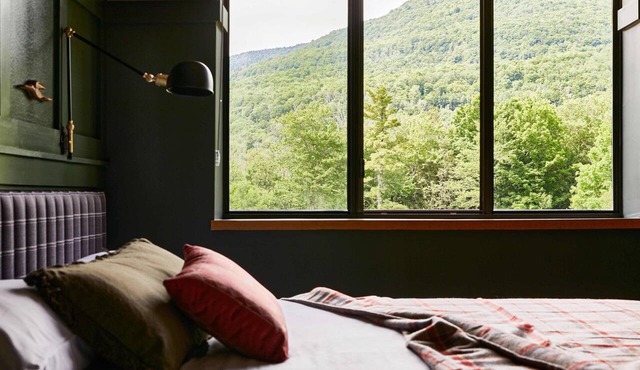 Hunter Lodge, a Bluebird by Lark in Hunter