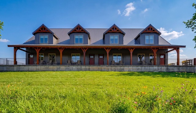 James River Hideout 4 Units Riverfront Room For Whole Fam! Kayak, Fish, Swim in Galena