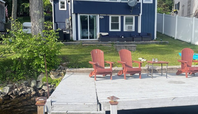 Lakefront Bungalow in Otis