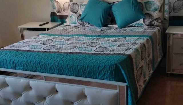 Large apartment 400 meters from the Malecom.