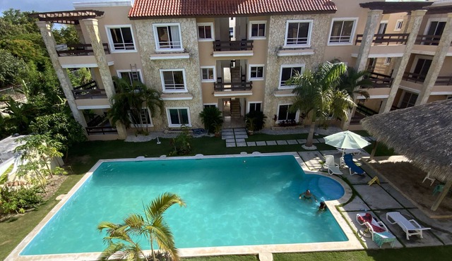 Lovely 2 bedrooms and 2 bedrooms with pool