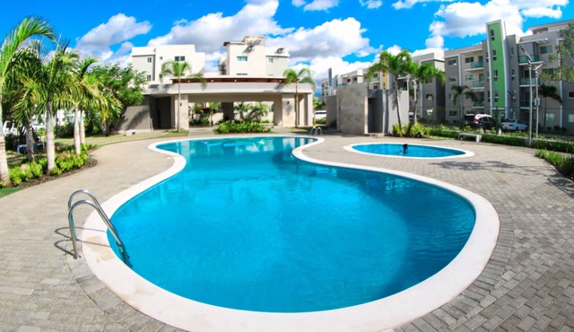 ✨ Luxurious 3-Bedroom Apartment with Pool & 24/7 security