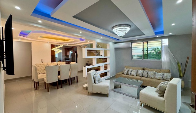 Luxury 4 Bedrooms Penthouse