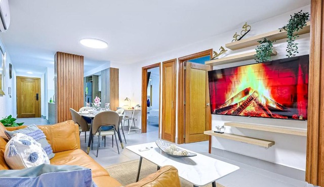 Luxury 2BR City Center Condo