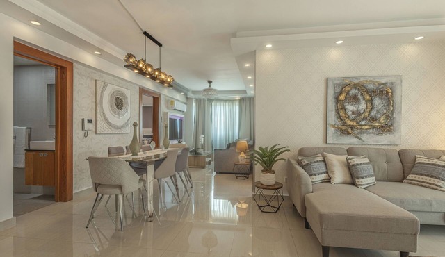 Luxury 2BR in Bella Vista | Pool & Comfort for 8