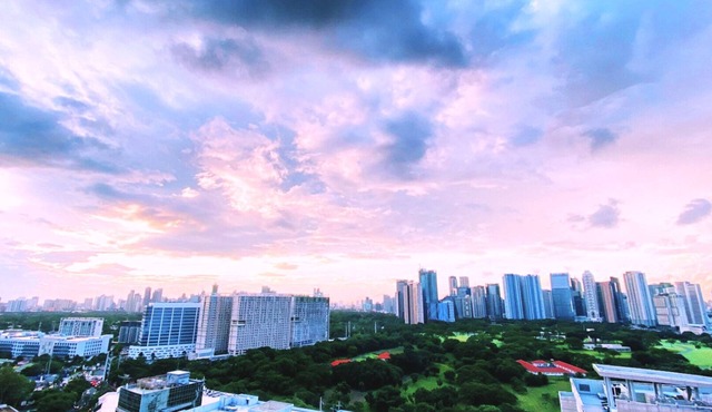 Luxury Apartment with PA, Skyline View & Top Amenities