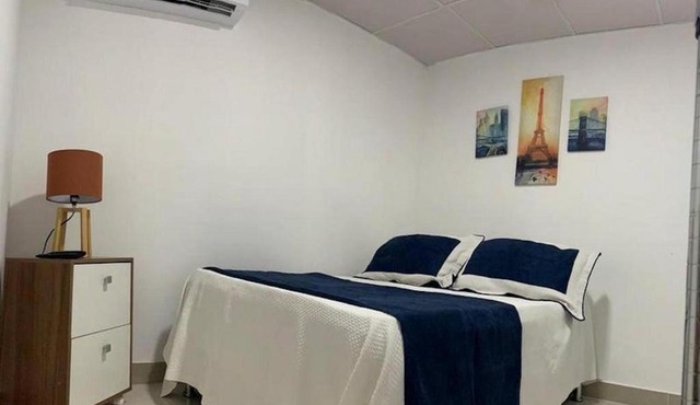 Malecon Cozy Private Room