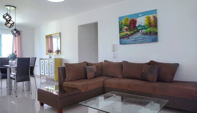 Malecon dream, Splendid air-conditioned apartment with pool and parking