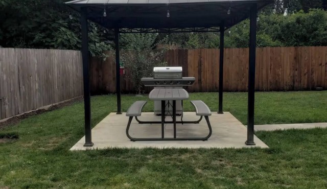 Micro Studio With Outdoor Space Near Nike & Intel in Beaverton