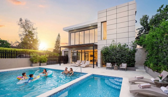 Modern 3BR Oasis w/Pool – 10 min to STI Airport