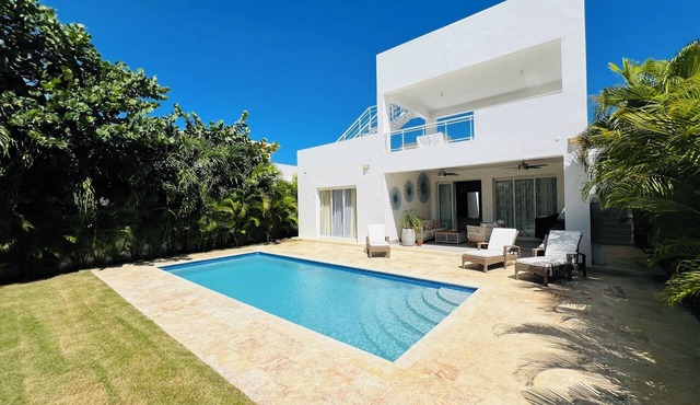 Modern 3-Bedroom Villa in Sosua Ocean Village – Gated Oceanfront Community