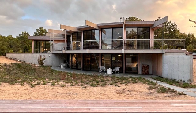 Modern Cape Cod Oasis in Wellfleet