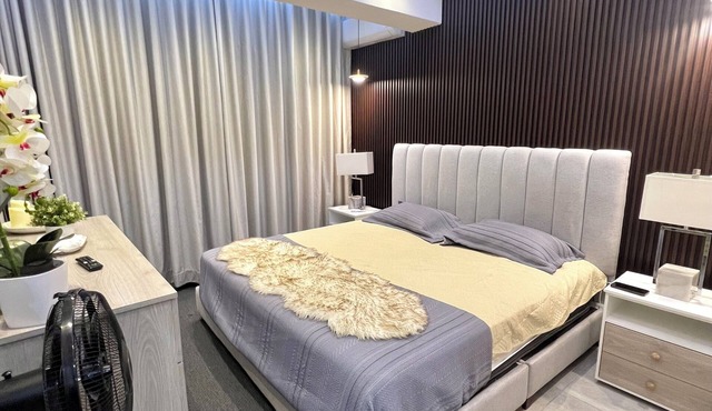 Modern tower, ideal for families