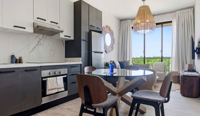 NOK Cozy 1BR Apartment the Towers By Vistacana