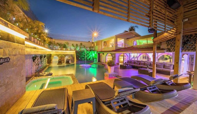 North Coast Luxury Villa in Sosua - 6BR Suites!