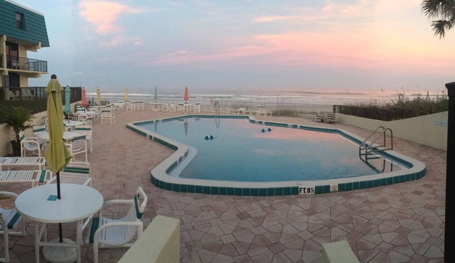 Ocean Front Building - Heated Pool - Spacious 2 BR/2.5 Condo - Family Friendly in New Smyrna Beach