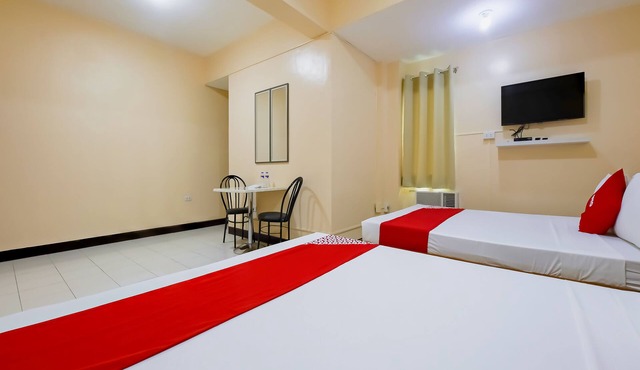 OYO 836 E & H Residences