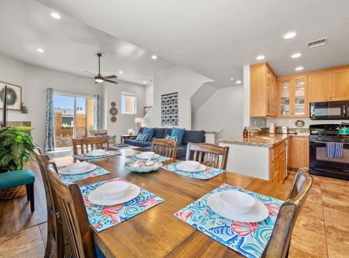 Pacific Beach Dreaming - AC, walk 2 town, garage & beach in San Diego