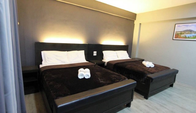 Palm Cabanas Resort