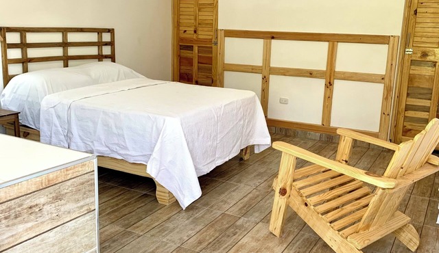 Pedernales studio apartment with WiFi, AC, Unique