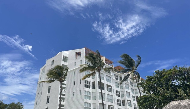 Playa Dorada: Cozy family friendly beachfront 3 bedroom/3 bathroom apartment.