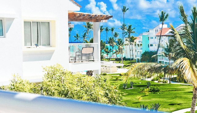 Playa Turquesa 1 BDR Penthouse + Loft-Ocean View - Sleeps 4 Direct Beach Access