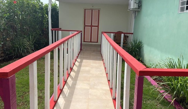 Precioso Deluxe Suites de 1BR Blue SKY