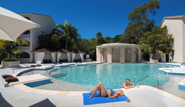 Presidential Suite 5 minutes to BeachnAll inclusive