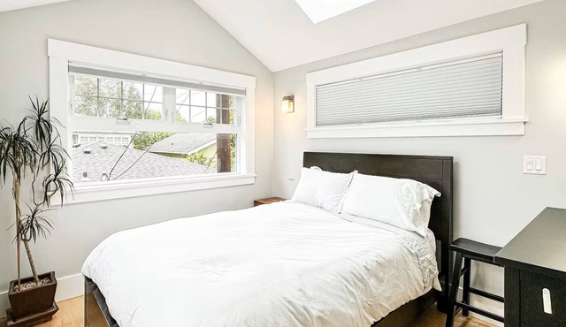 Queen Anne Guest House in an Amazing Location in Seattle