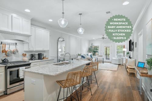 Quiet 3BR with Workspace, 10 Min to AU & RTJ, Family Friendly, Sleeps 8! in Auburn