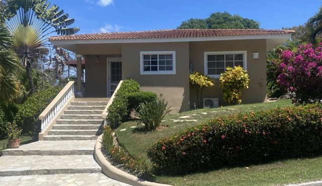 RESIDENTIAL HISPANIOLA, walking distance to town & beach
