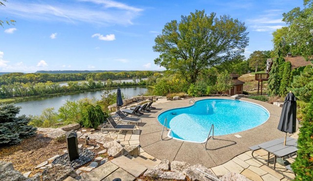 Riverfront Inn in Red Wing